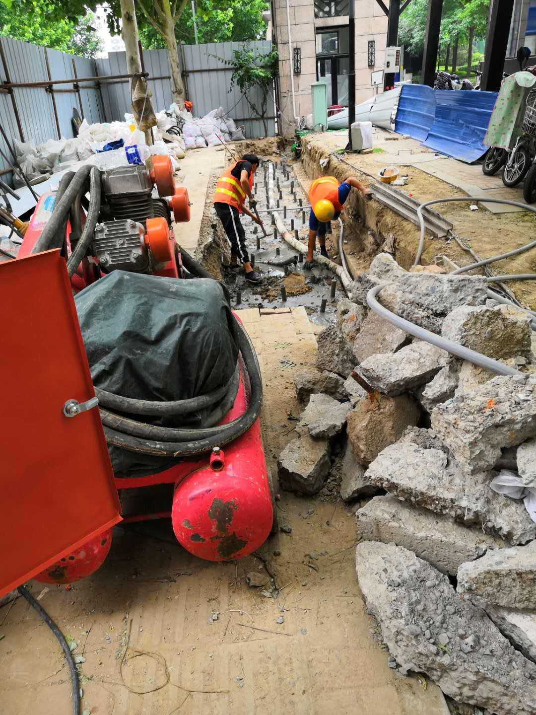 兴山地基加固解决房子的地基下沉问题
