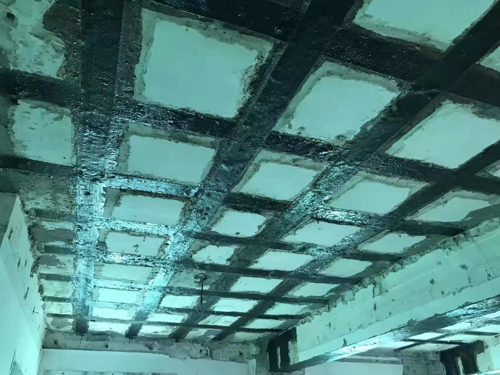 兴山粘碳纤维布施工工艺